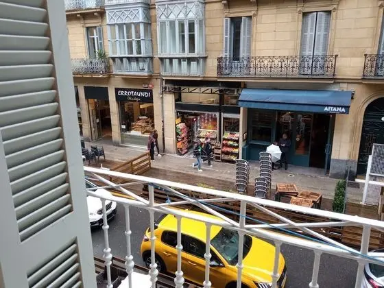 Tek Kişilik Oda, Balkon