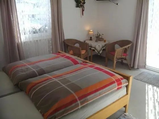 Tek Büyük Yataklı Oda, Balkon