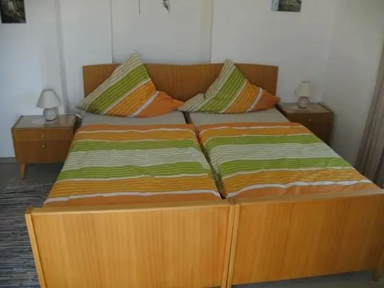Tek Büyük Yataklı Oda, Balkon