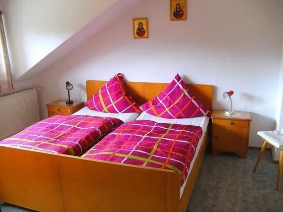 Üç Kişilik Oda, Ortak Banyo
