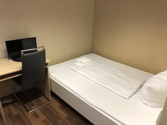 Economy Tek Büyük veya İki Ayrı Yataklı Oda, Ortak Banyo