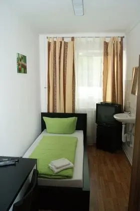Economy Tek Kişilik Oda, Ortak Banyo