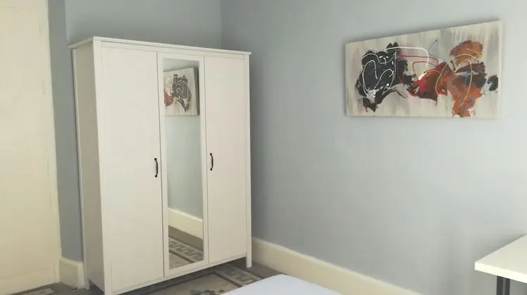 Basic Tek Kişilik Oda, Ortak Banyo