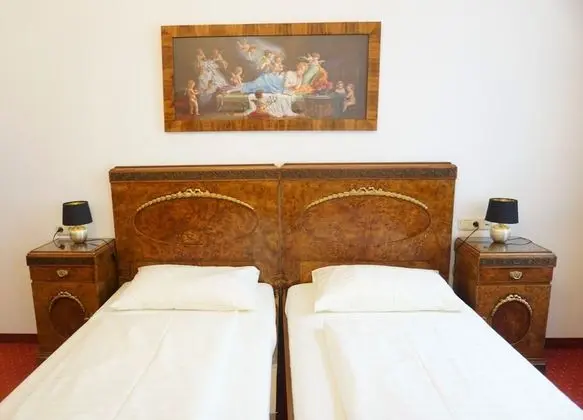 Family Dört Kişilik Oda