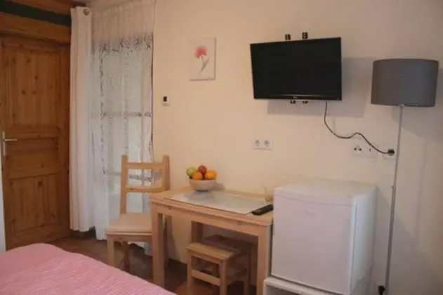 Comfort Tek Büyük Yataklı Oda