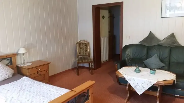 Tek Büyük Yataklı Oda