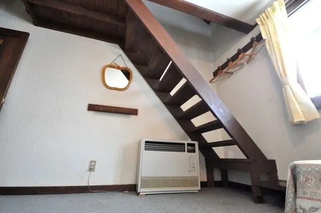 Oda, Ortak Banyo (Fourth Room with Loft)