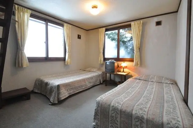 Oda, Ortak Banyo (Fourth Room with Loft)