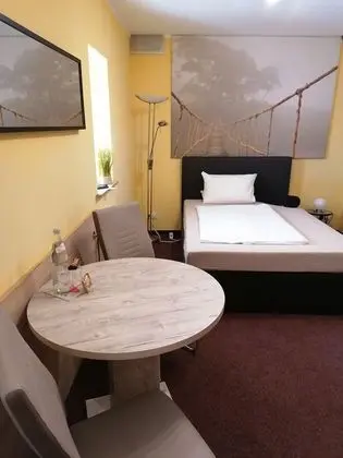 Economy Tek Kişilik Oda