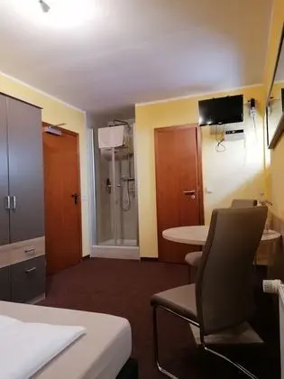 Economy Tek Kişilik Oda