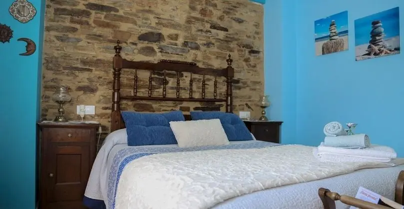 Basic Tek Büyük Yataklı Oda, Özel Banyo, Bahçe Manzaralı (Hb Db)