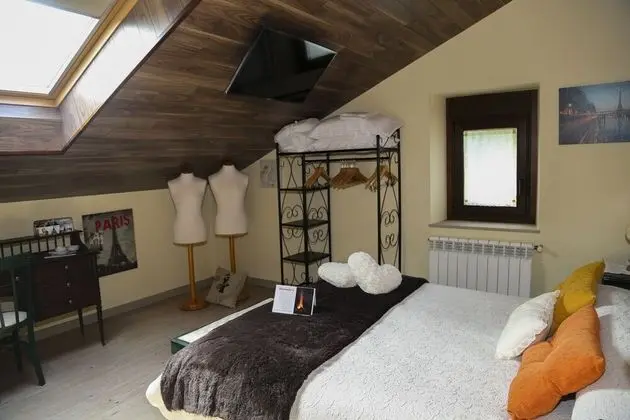 Superior Tek Büyük Yataklı Oda, Özel Banyo, Bahçe Manzaralı (Hb Db Superior)