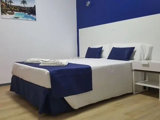 Büyük Yataklı Tek Kişilik Oda, Özel Banyo