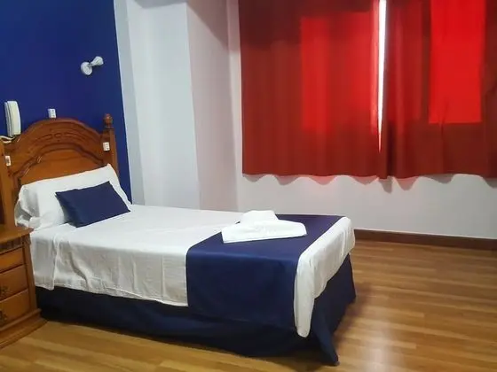 Tek Kişilik Oda, Ortak Banyo