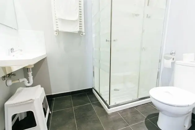 City Tek Büyük veya İki Ayrı Yataklı Oda