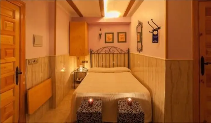 Romantic Stüdyo, Jakuzi