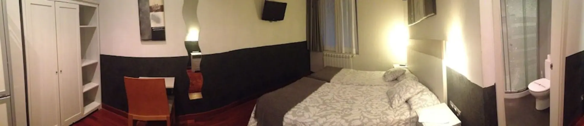 City Tek Büyük veya İki Ayrı Yataklı Oda