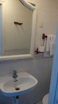 Tek Büyük veya İki Ayrı Yataklı Oda, Özel Banyo