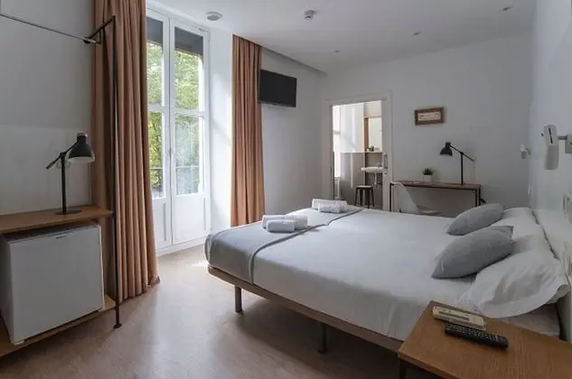 Deluxe Tek Büyük Yataklı Oda, Balkon