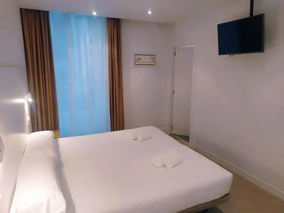 Deluxe Tek Büyük Yataklı Oda, Balkon