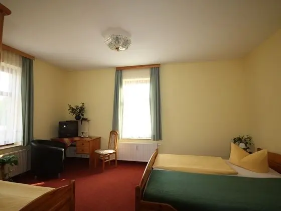 Family Süit, Banyolu/Duşlu, Avlu Manzaralı