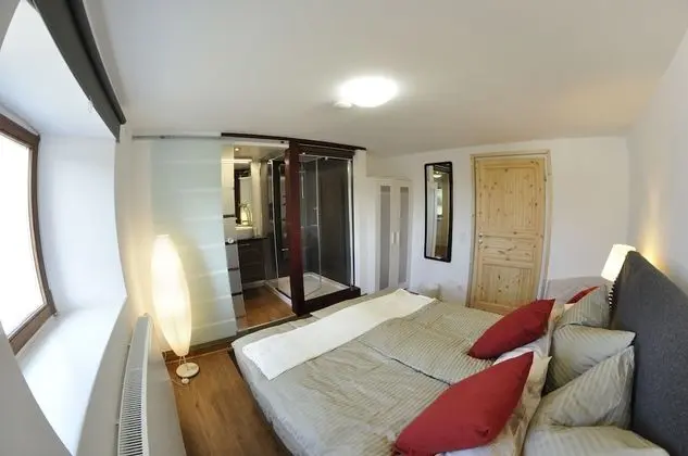 Basic Tek Büyük Yataklı Oda