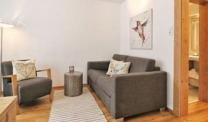 Junior Süit, Balkon, Dağ Manzaralı (Nr. 6 / Nr. 10)