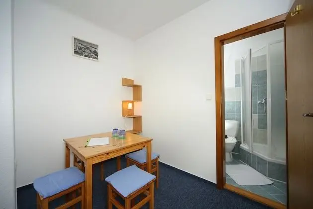 Tek Büyük Yataklı Oda (with extra bed)