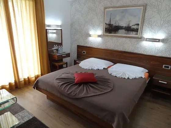 Deluxe Tek Büyük Yataklı Oda, 1 En Büyük (King) Boy Yatak, Deniz Manzaralı