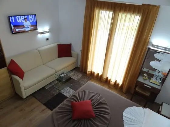 Deluxe Tek Büyük Yataklı Oda, 1 En Büyük (King) Boy Yatak, Deniz Manzaralı