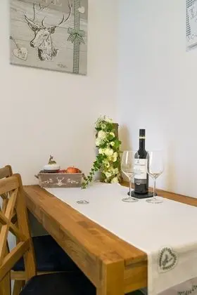 Basic Üç Kişilik Oda