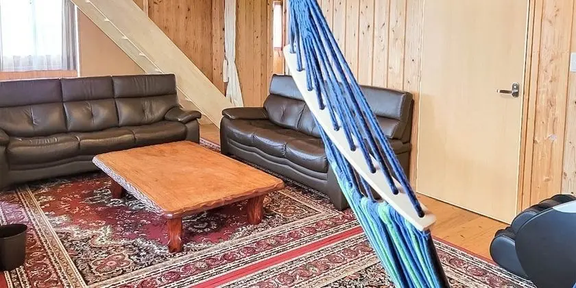Ev (Private Vacation, AGARUN)