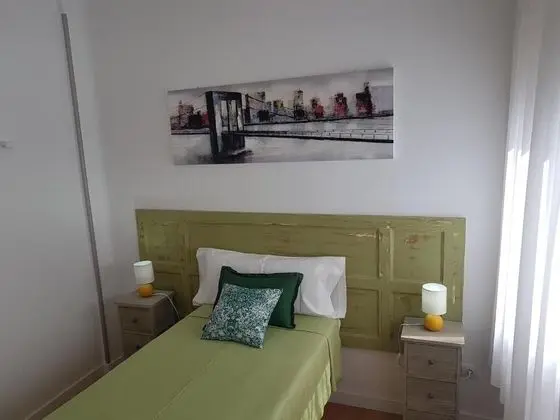 Tek Kişilik Oda, Ortak Banyo