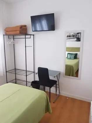 Tek Kişilik Oda, Ortak Banyo