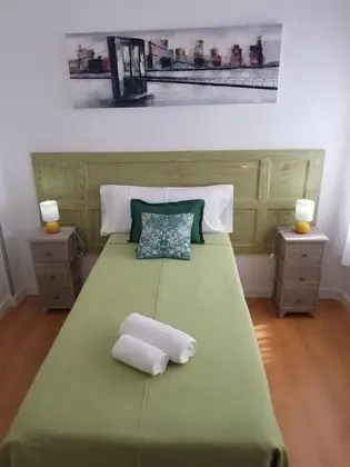 Tek Kişilik Oda, Ortak Banyo