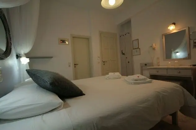 Tek Büyük veya İki Ayrı Yataklı Oda