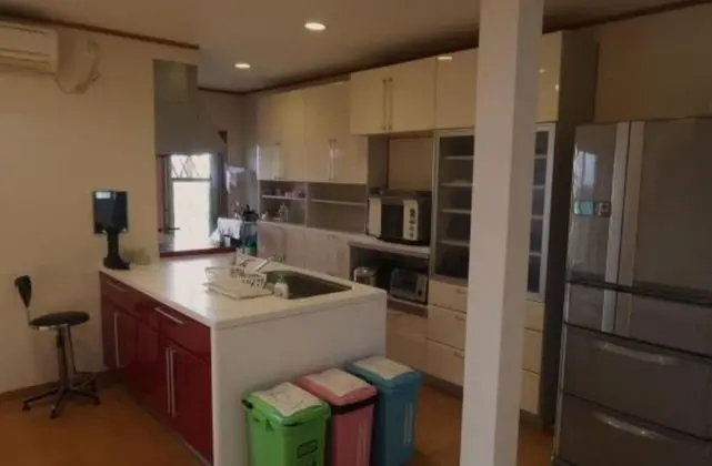 Dört Kişilik Oda, Sigara İçilmez (with Toilet)