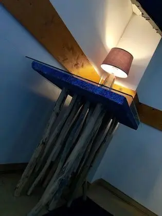 Design Tek Büyük Yataklı Oda (Unter und Über Wasser)