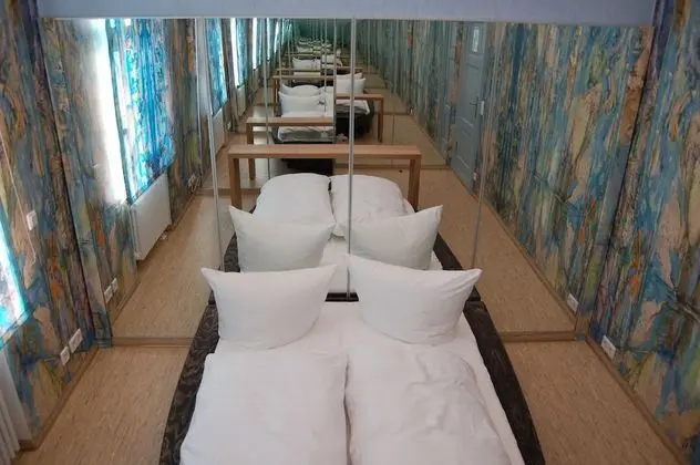 Design Tek Büyük Yataklı Oda (Zwischen Wasser und Himmel)