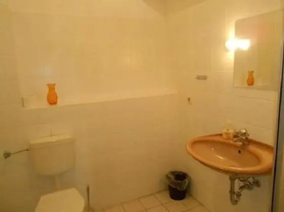 Tek Kişilik Oda, 1 Tek Kişilik Yatak, Sigara İçilmez
