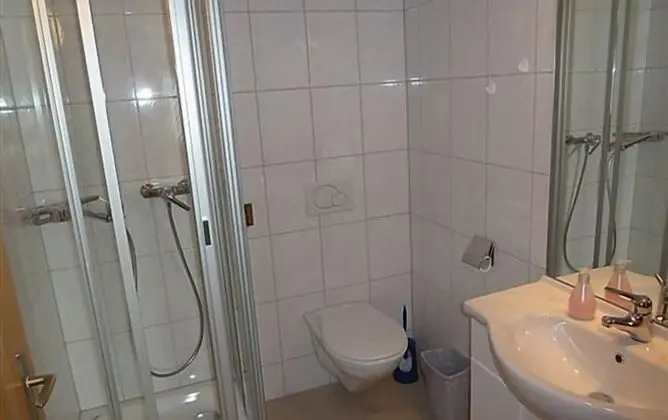 Tek Büyük Yataklı Oda, Dağ Manzaralı