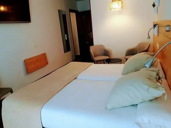 Tek Büyük Yataklı Oda, Balkon, Plaj Kenarı