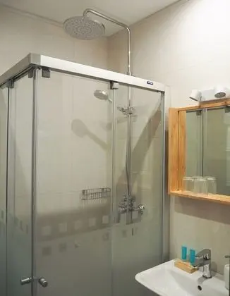 Üç Kişilik Oda, Buzdolabı ve Mikrodalga, Plaj Kenarı