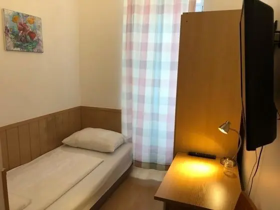 Oda