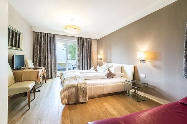 Tek Büyük Yataklı Oda, Balkon