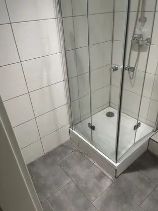 Tek Büyük Yataklı Oda, Özel Banyo, Bahçe Manzaralı
