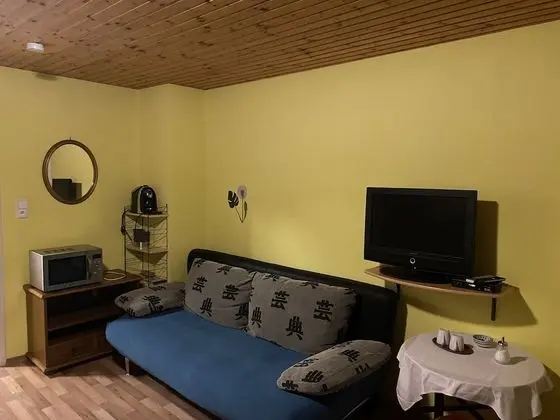 Deluxe Üç Kişilik Oda (2)