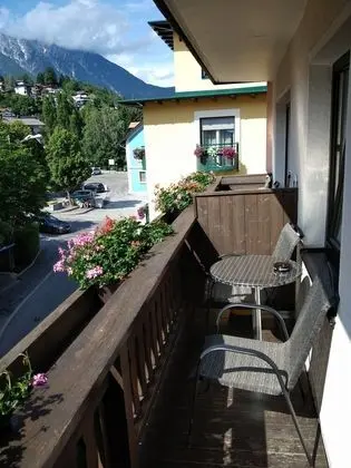 Dört Kişilik Oda, Balkon
