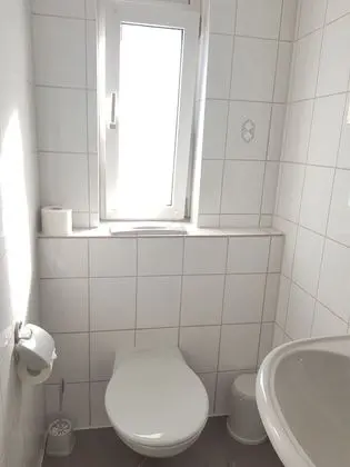 Tek Büyük veya İki Ayrı Yataklı Oda, Küçük Mutfak