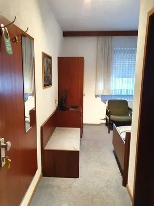 Tek Büyük veya İki Ayrı Yataklı Oda